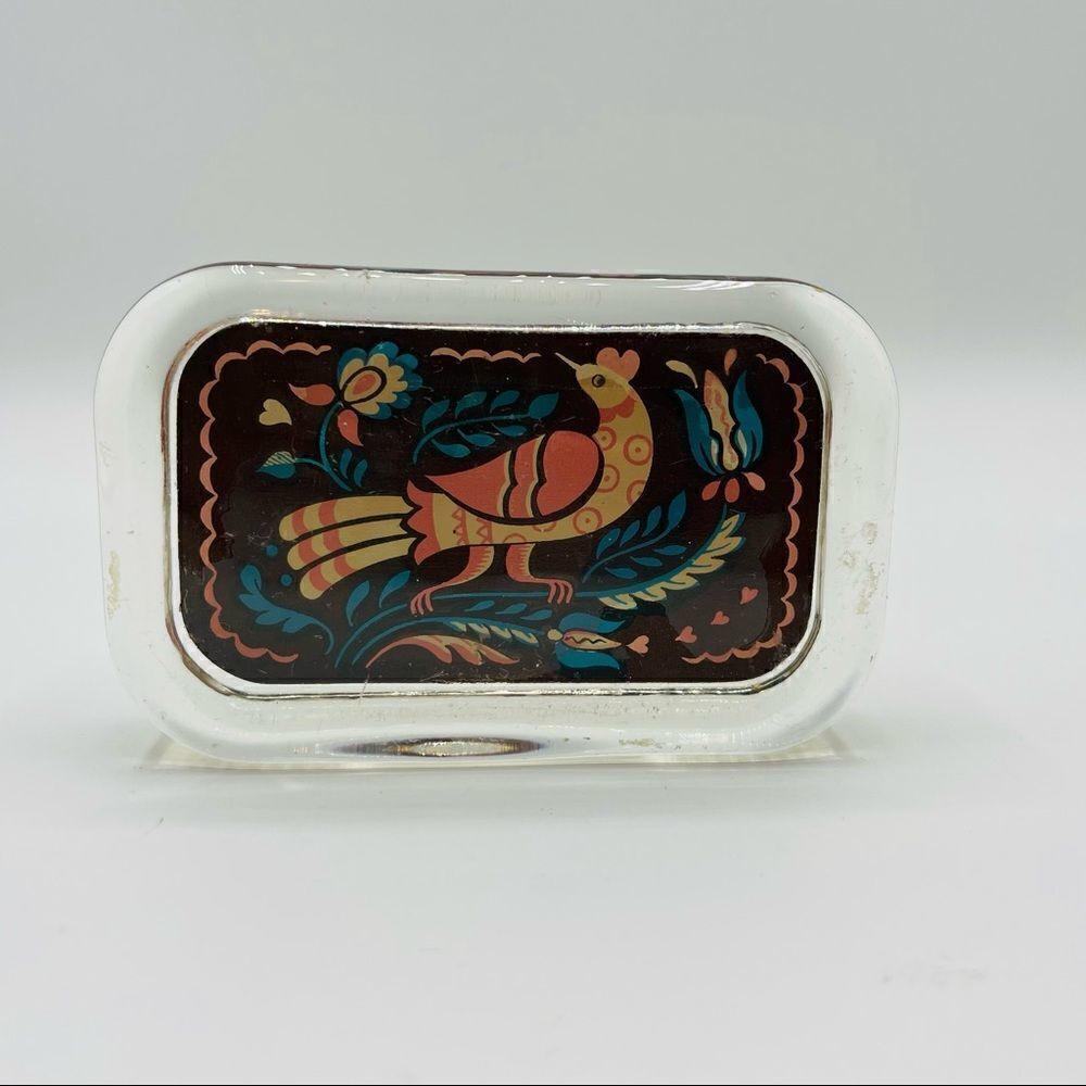 Vintage Glass Pennsylvania Dutch Distelfink Glass Paperweigjt